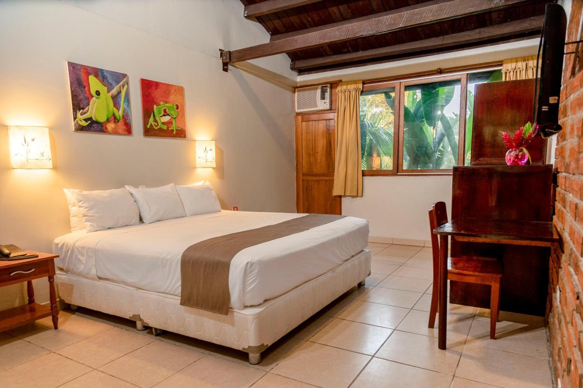 Dm Hoteles تارابوتو المظهر الخارجي الصورة